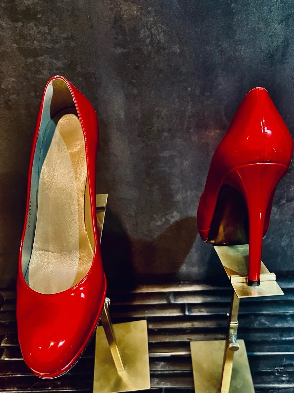 Stuart Weitzman Red Patent Leather  Pumps